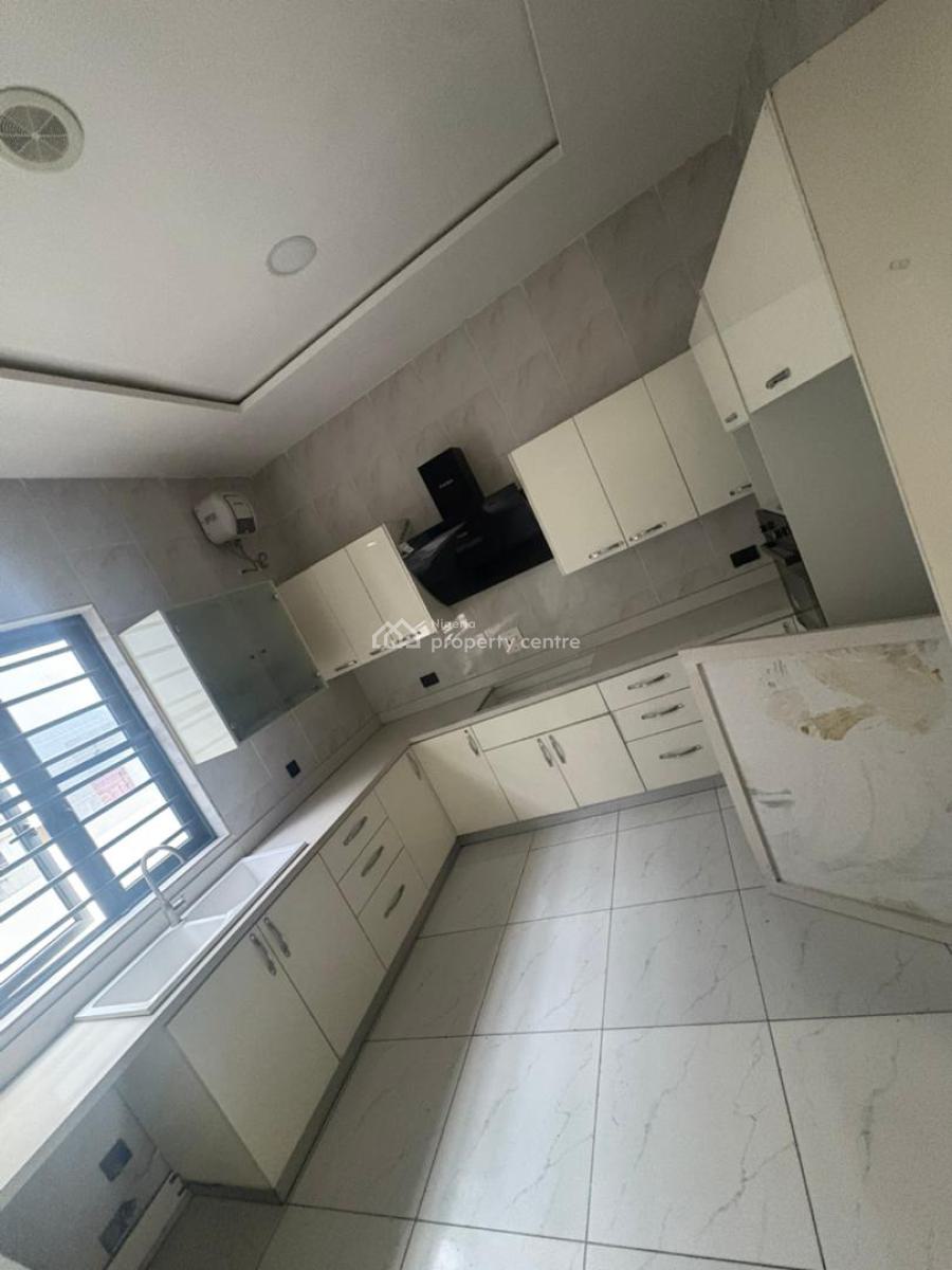Single Room in a Shared Apartment, Lekki, Lagos, Self Contain (single Rooms) for Rent