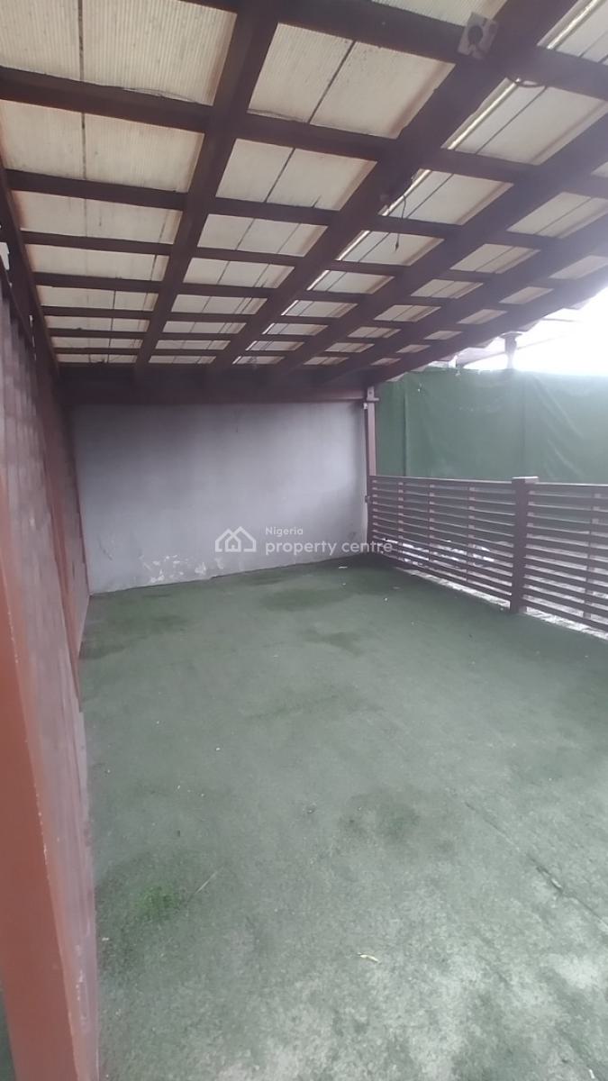 Ready Built Lounge Space on The Express Busy Environment, Close to Shoprite, Sangotedo, Ajah, Lagos, Restaurant / Bar for Rent