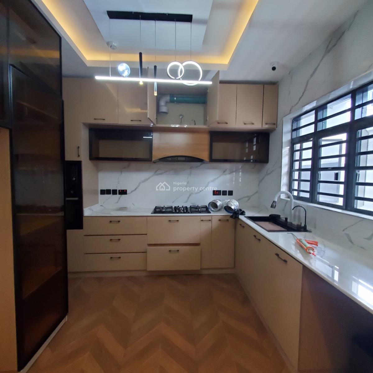 4 Bedroom Terrace Duplex, Lekki Phase 1, Lekki, Lagos, House for Sale