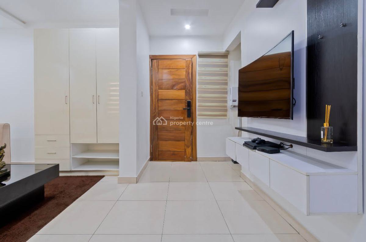 Nicely Furnished Studio Apartment, Ikate, Lekki, Lagos, Flat / Apartment Short Let