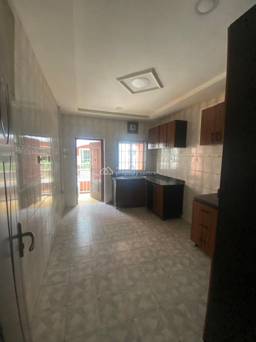 Clean 3 Bedroom Flat with Bq, Oniru, Victoria Island (vi), Lagos, Flat / Apartment for Rent
