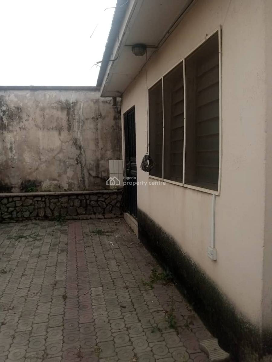 a 4 Bedroom Fully Detached Bungalow Sitting on a Full Plot of Land, Old Bodija, Ibadan, Oyo, Detached Bungalow for Sale