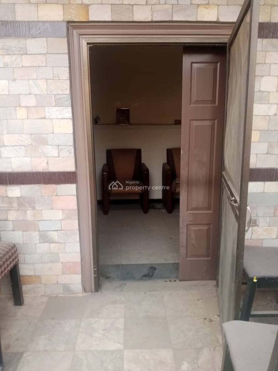 a 4 Bedroom Fully Detached Bungalow Sitting on a Full Plot of Land, Old Bodija, Ibadan, Oyo, Detached Bungalow for Sale