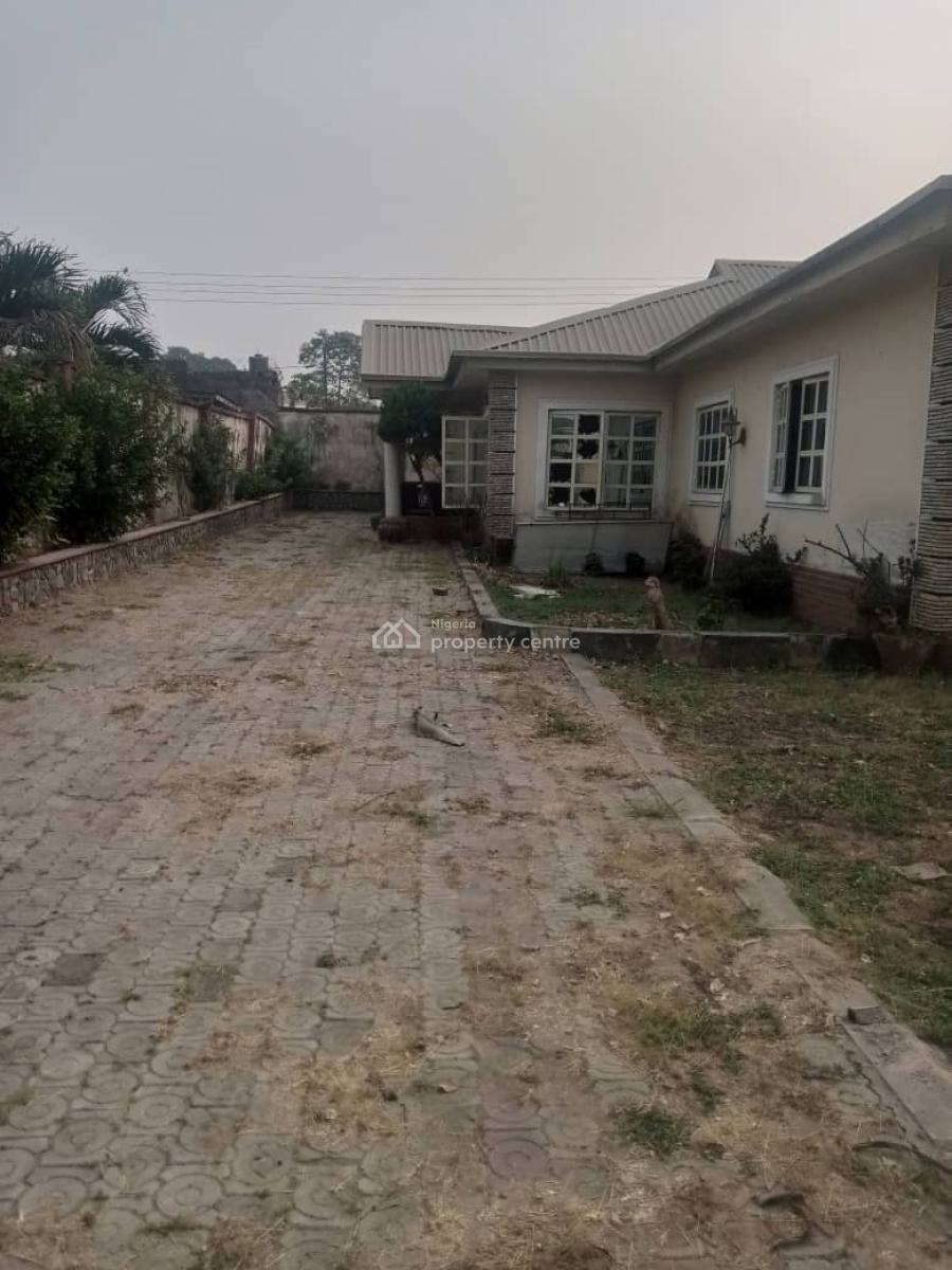 a 4 Bedroom Fully Detached Bungalow Sitting on a Full Plot of Land, Old Bodija, Ibadan, Oyo, Detached Bungalow for Sale