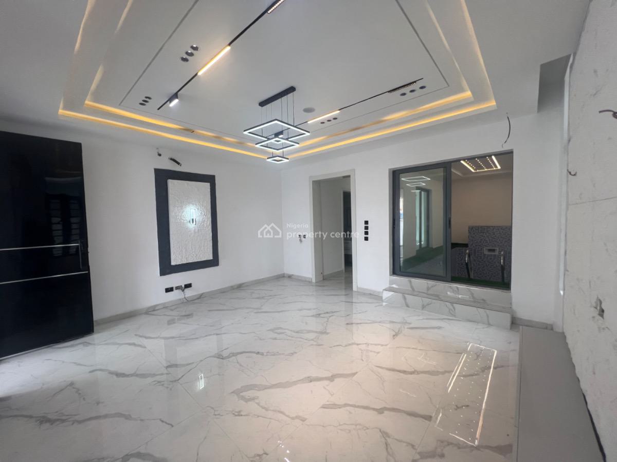 Beautiful 6 Bedroom Home on 2 Floors, Chevron Drive, Lekki, Lagos, Detached Duplex for Sale