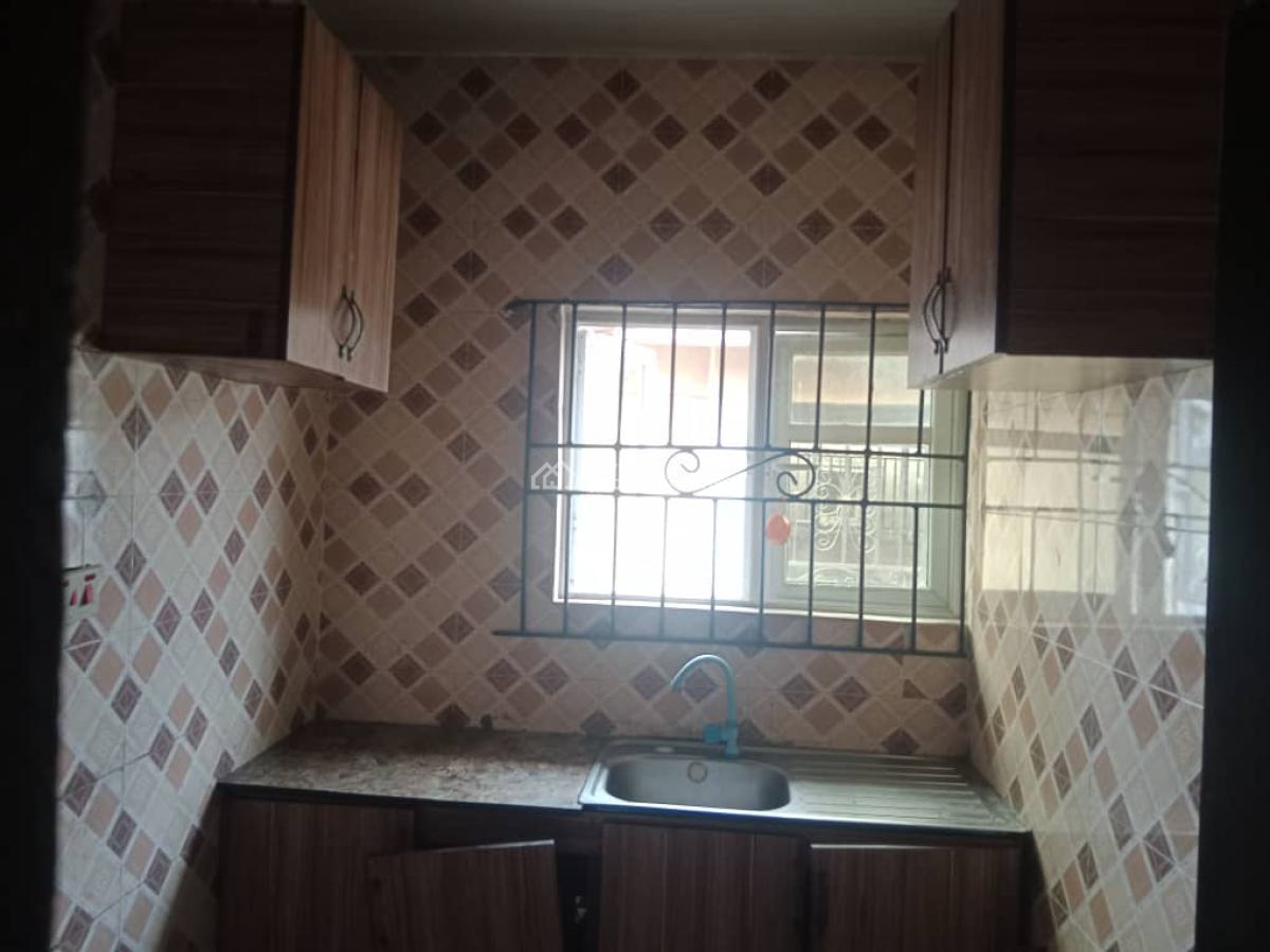 1 Bedroom Flat, Majeck Area, Sangotedo, Ajah, Lagos, Mini Flat (room and Parlour) for Rent