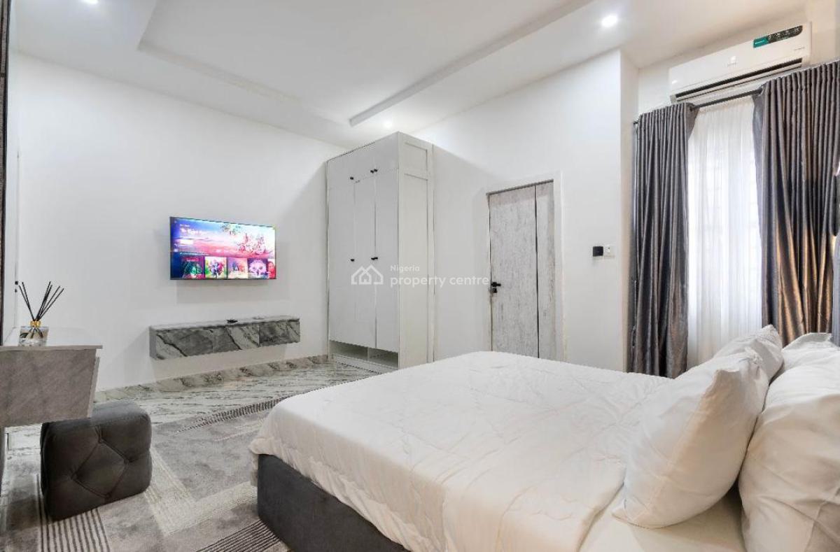 Nicely Furnished 3 Bedroom Apartment, Ikate, Lekki, Lagos, Flat / Apartment Short Let
