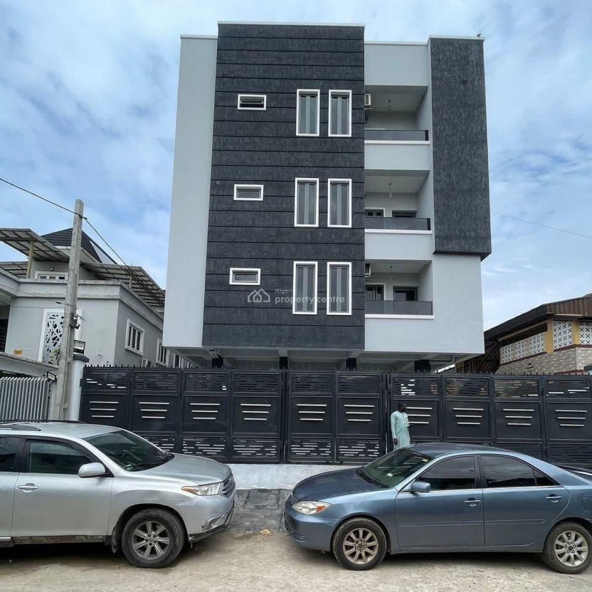 Beautifully Built 3 Bedroom Apartment, Yaba, Lagos, Flat / Apartment for Sale