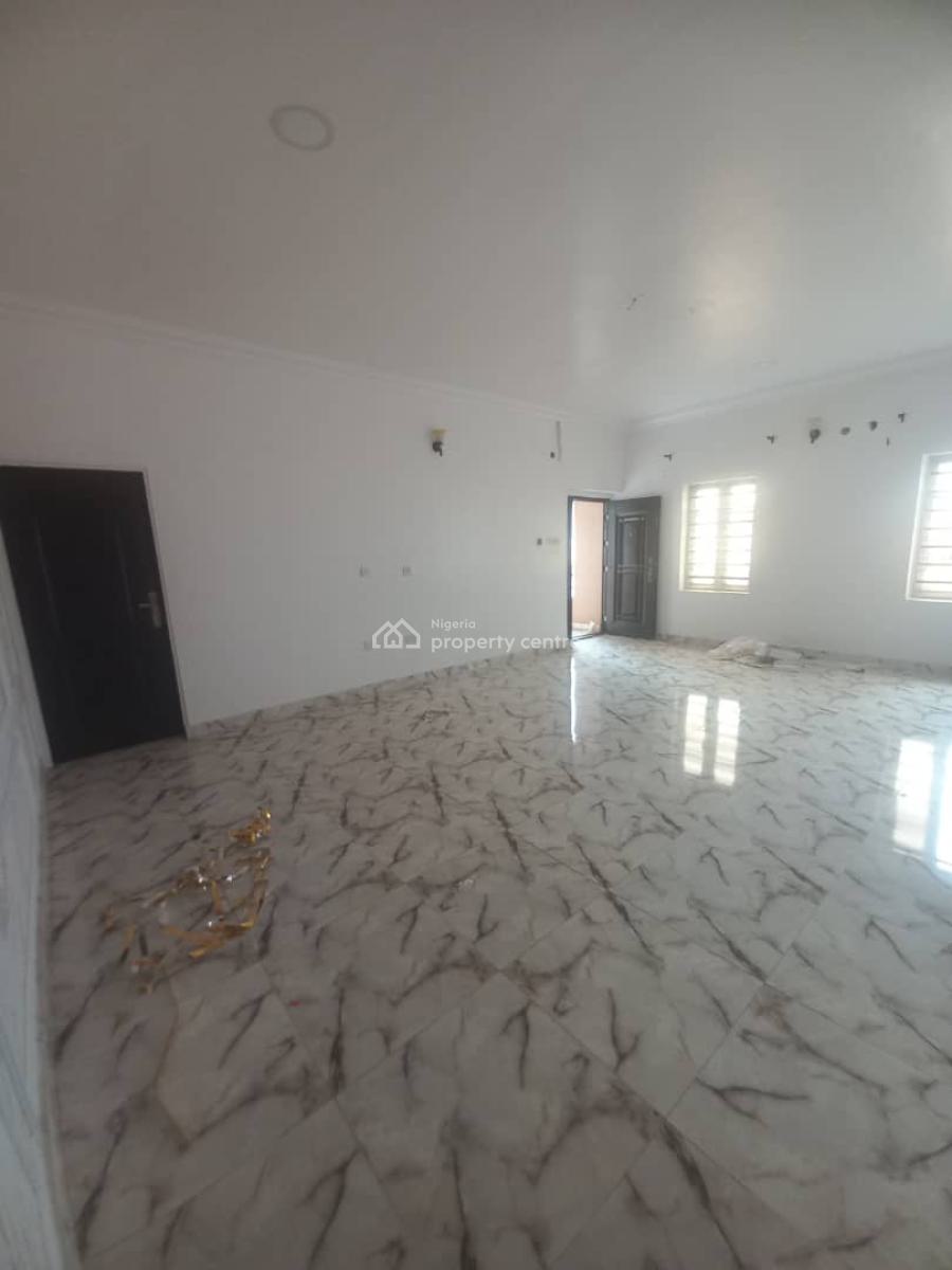 Spacious Fully Serviced Room and Parlor, Off Ologolo Road, Lekki, Lagos, Mini Flat (room and Parlour) for Rent