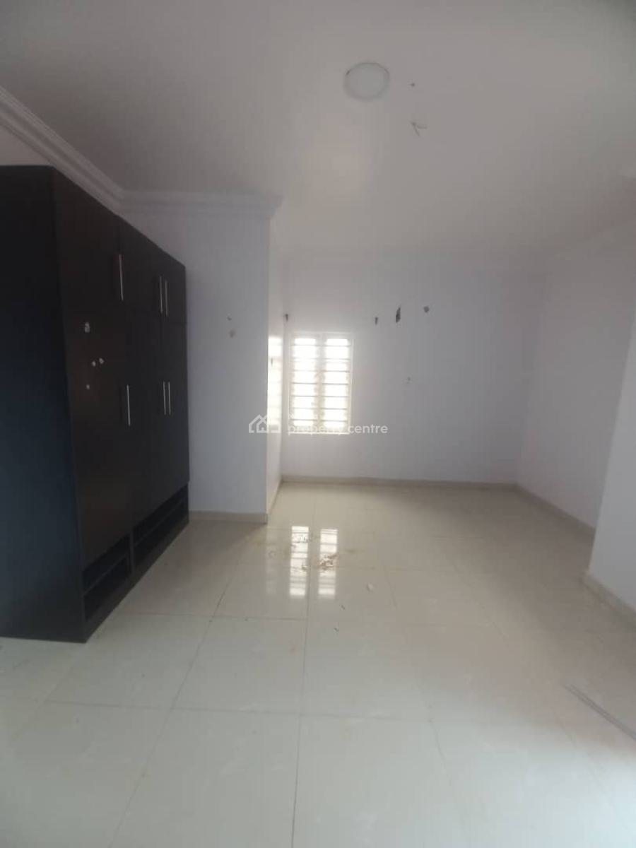 Spacious Fully Serviced Room and Parlor, Off Ologolo Road, Lekki, Lagos, Mini Flat (room and Parlour) for Rent