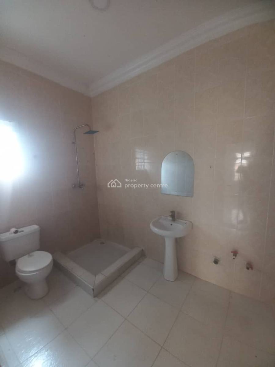Spacious Fully Serviced Room and Parlor, Off Ologolo Road, Lekki, Lagos, Mini Flat (room and Parlour) for Rent