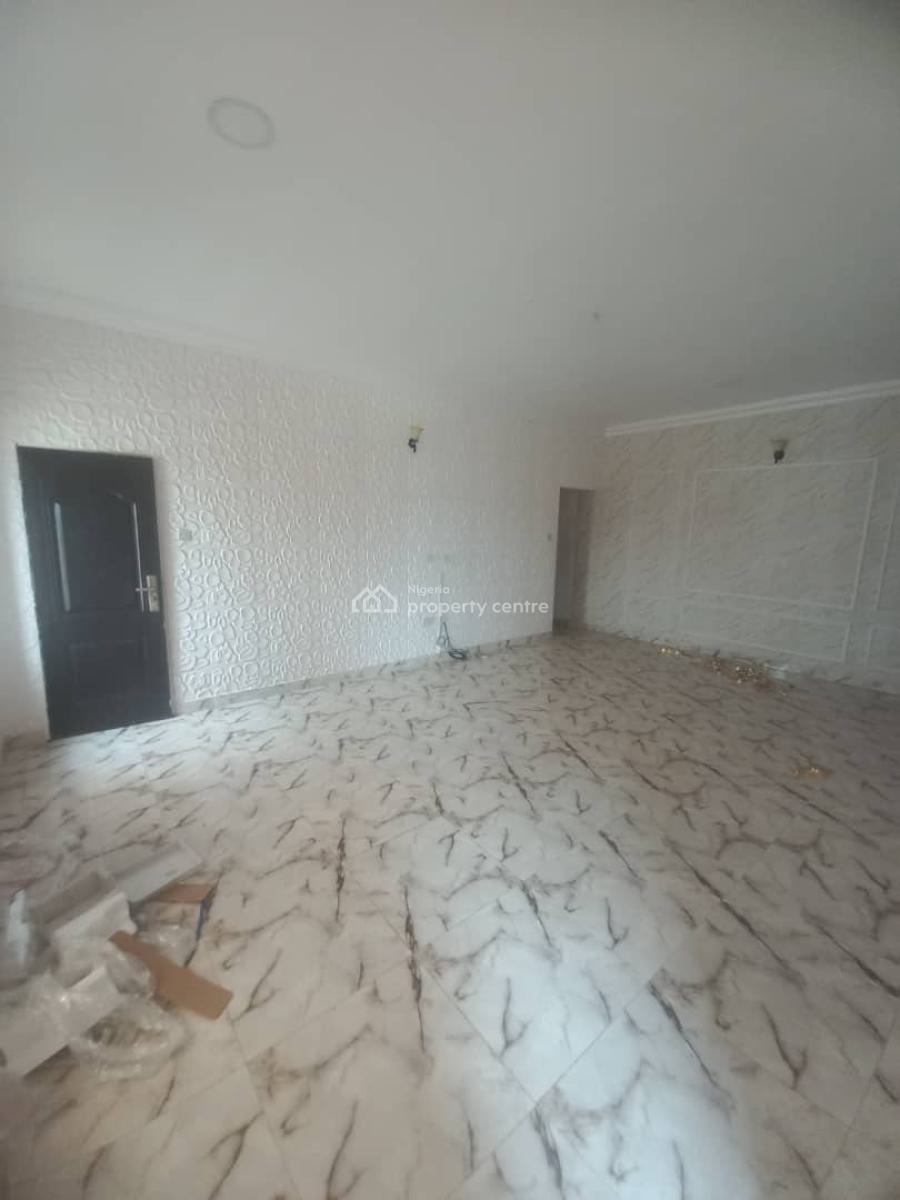 Spacious Fully Serviced Room and Parlor, Off Ologolo Road, Lekki, Lagos, Mini Flat (room and Parlour) for Rent