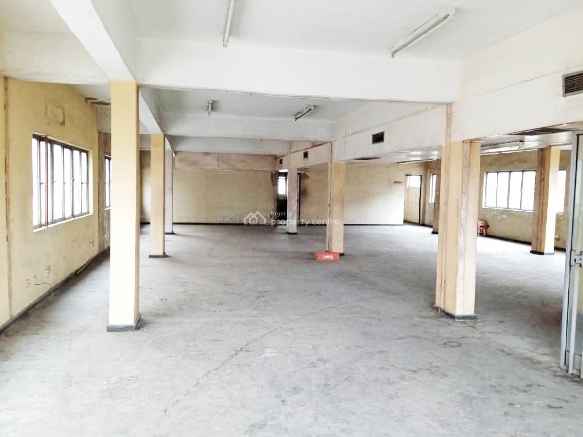 Luxury 4 Story Building, Ikeja, Lagos, Plaza / Complex / Mall for Sale
