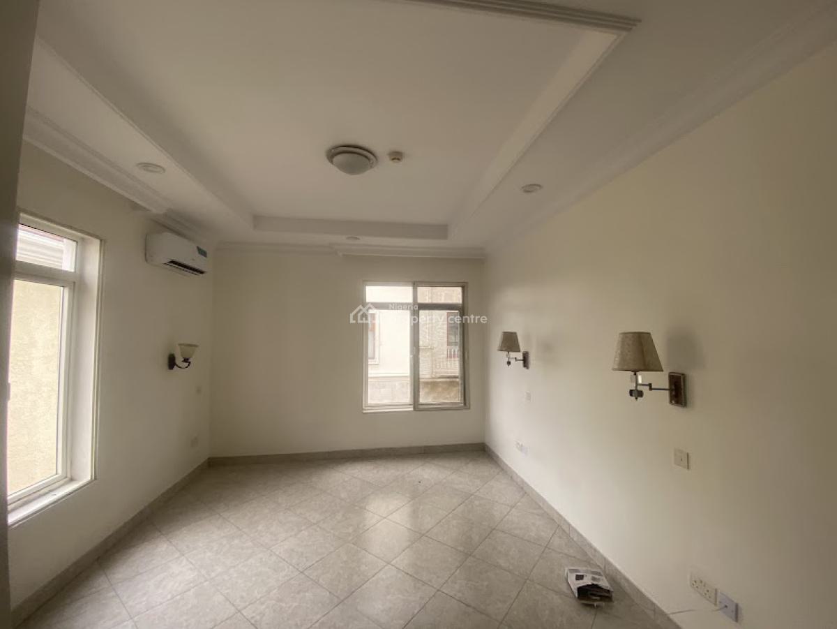 Spacious 4 Bedroom Apartment with Bq & Swimming Pool, Ikoyi, Lagos, House for Rent