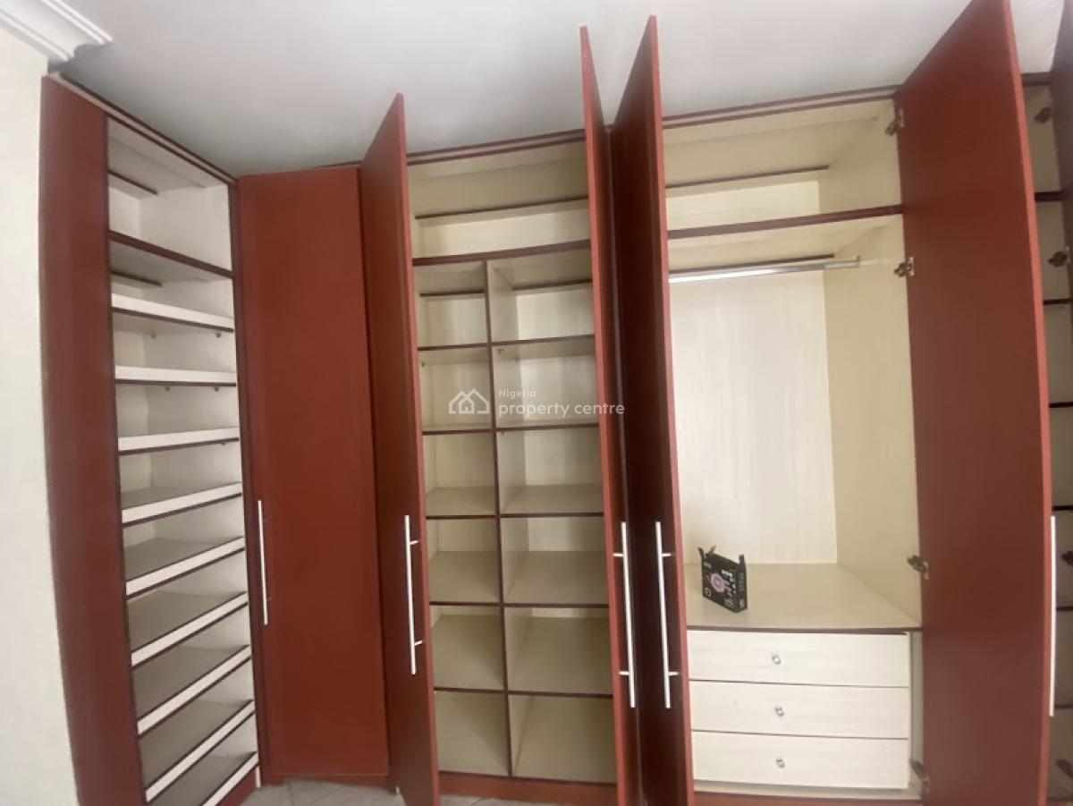 Spacious 4 Bedroom Apartment with Bq & Swimming Pool, Ikoyi, Lagos, House for Rent