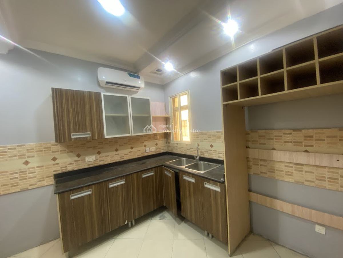 Spacious 4 Bedroom Apartment with Bq & Swimming Pool, Ikoyi, Lagos, House for Rent