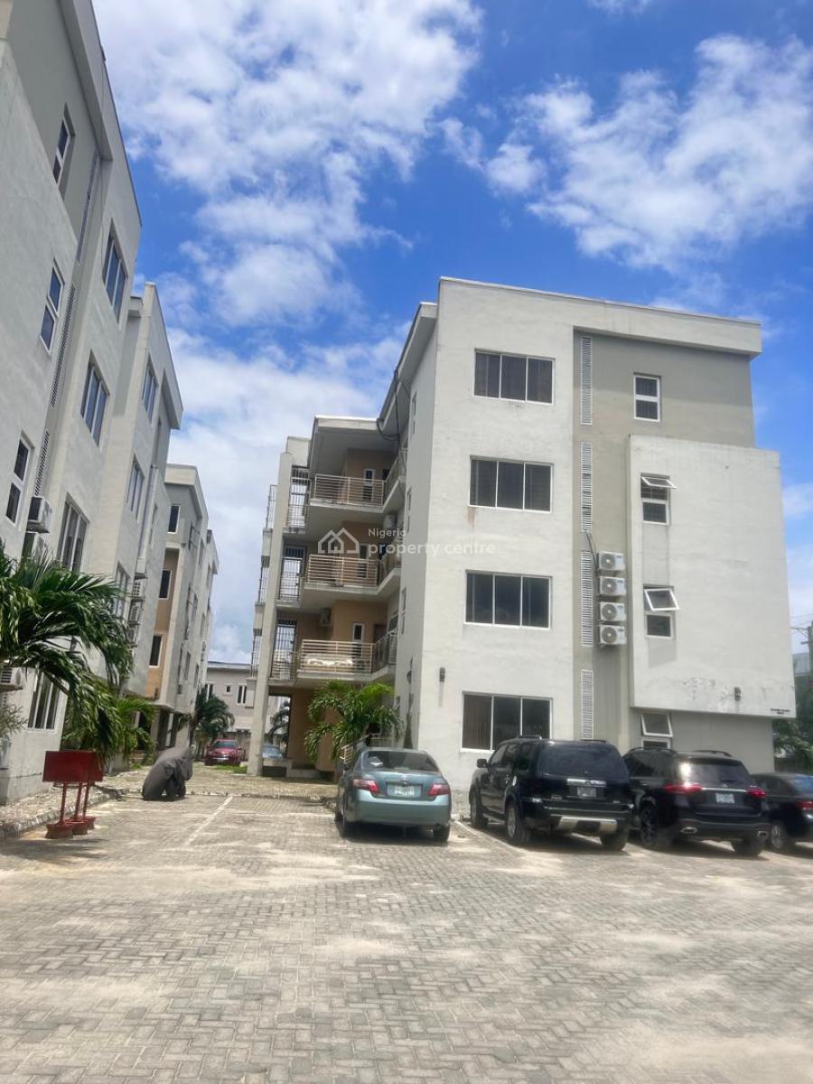 3 Bedroom  Apartment  in a Serene  Environment, Orchid Road, Lekki, Lagos, Flat / Apartment for Sale