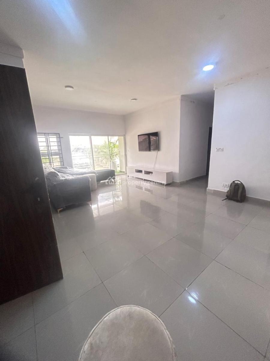 3 Bedroom  Apartment  in a Serene  Environment, Orchid Road, Lekki, Lagos, Flat / Apartment for Sale