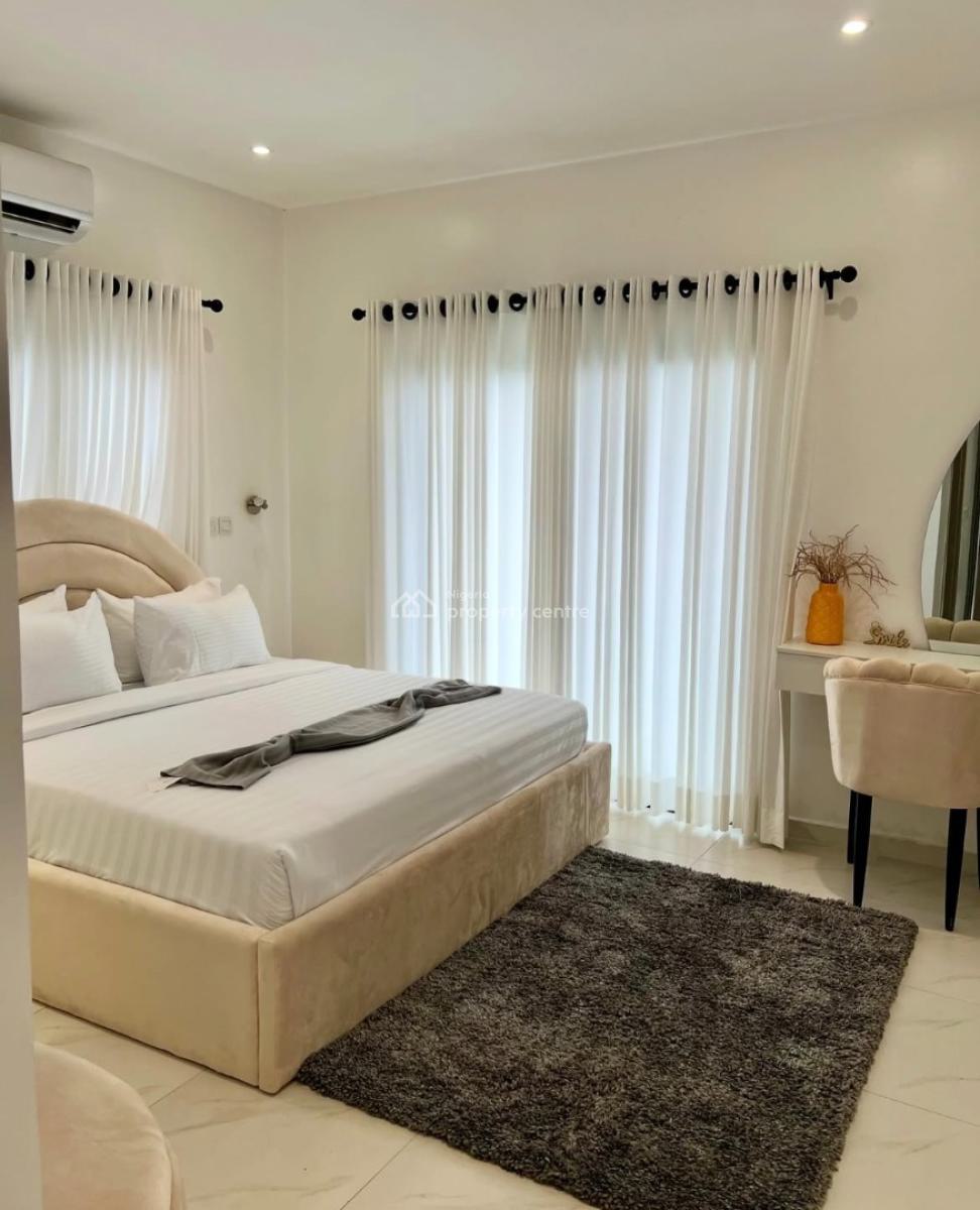 Nicely Furnished 1 Bedroom Apartment, Allen, Ikeja, Lagos, Flat / Apartment Short Let