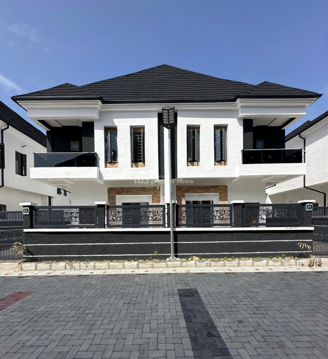 Fully Serviced and Spacious 4 Bedroom Duplex with Bq, Lekki, Lagos, Semi-detached Duplex for Sale