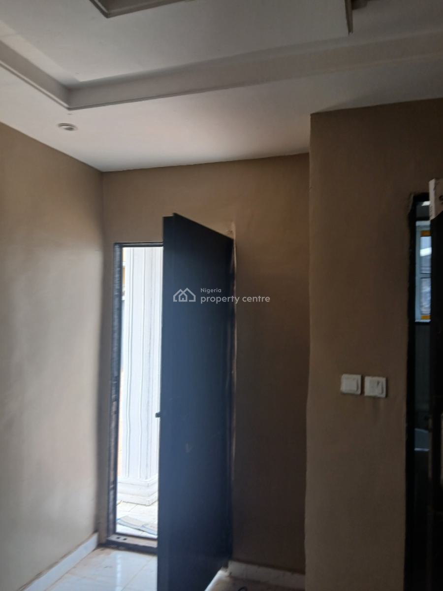 Newly Built, Gra Phase 1, Magodo, Lagos, Mini Flat (room and Parlour) for Rent