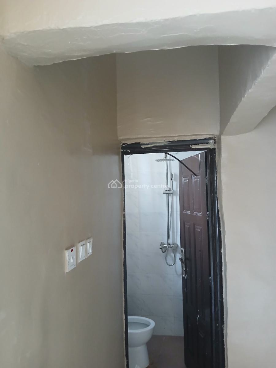 Newly Built, Gra Phase 1, Magodo, Lagos, Mini Flat (room and Parlour) for Rent