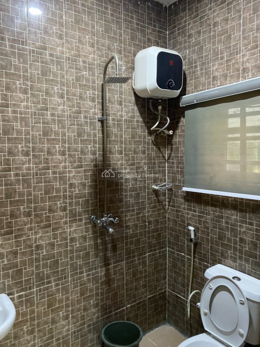 Nicely Furnished 2 Bedroom Apartment, Maryland, Lagos, Flat / Apartment Short Let