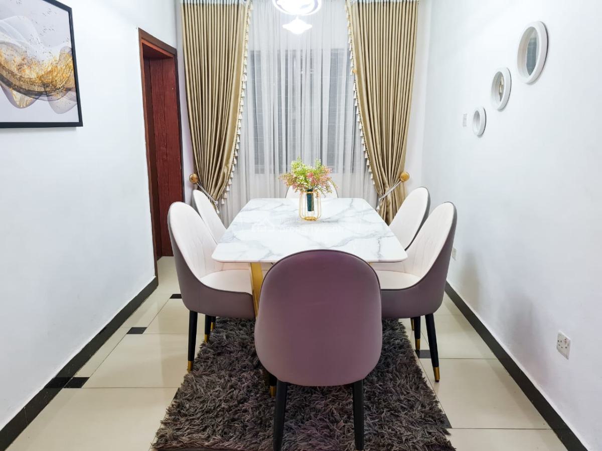 Nicely Furnished 3 Bedrooms Apartment, Maryland, Lagos, Flat / Apartment Short Let