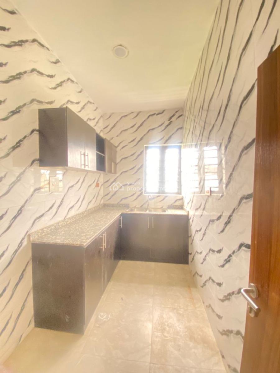 Nice 2 Bedroom Apartment, Lekki Scheme 2, Off, Ogombo, Ajah, Lagos, Flat / Apartment for Rent