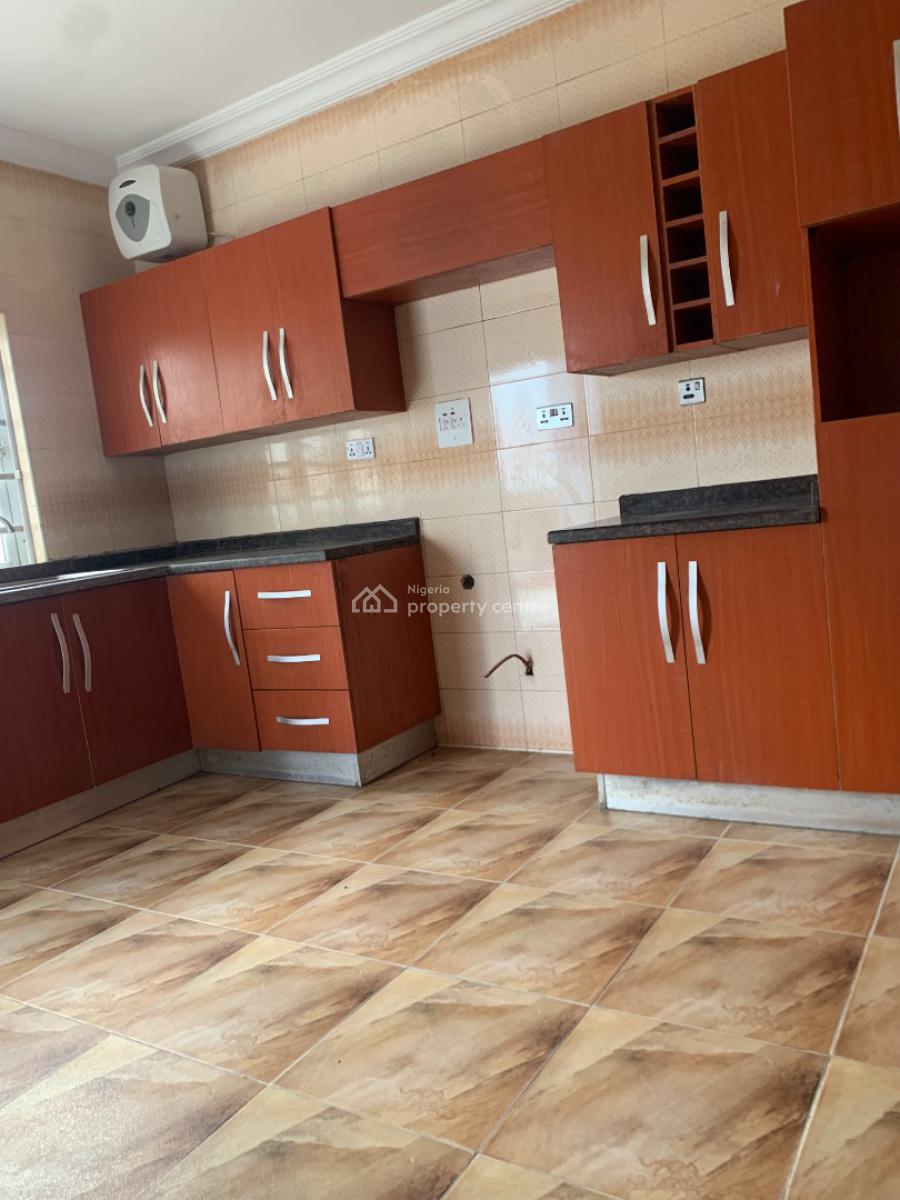 3, Chisco, Ikate, Lekki, Lagos, Terraced Duplex for Rent