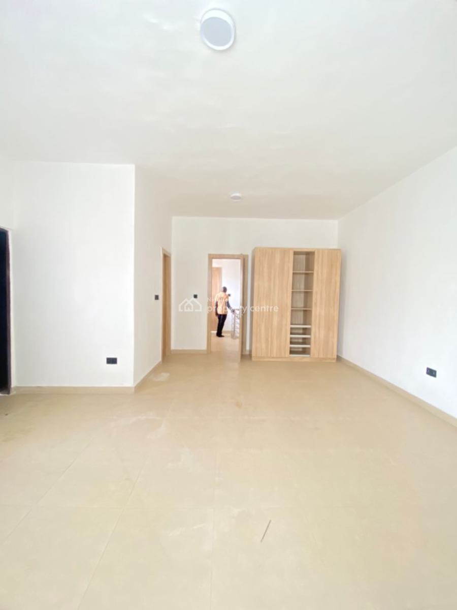 Exquisitely Built 2 Bedroom Maisonette, Mobil Road, Lekki, Lagos, Flat / Apartment for Rent