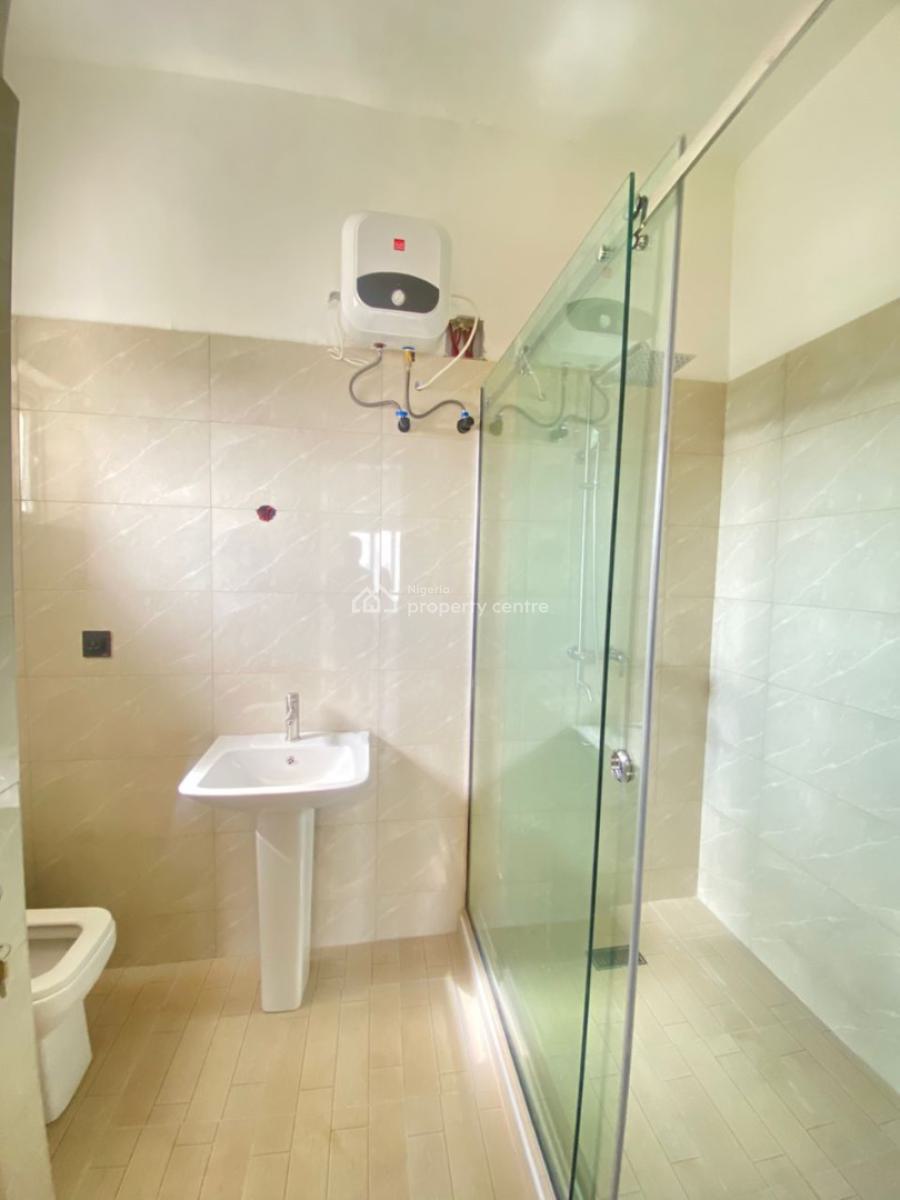 Exquisitely Built 2 Bedroom Maisonette, Mobil Road, Lekki, Lagos, Flat / Apartment for Rent
