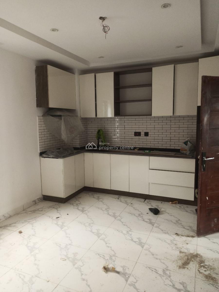 1 Bedroom Miniflat, 2nd Tollgate, Lekki, Lagos, Block of Flats for Sale