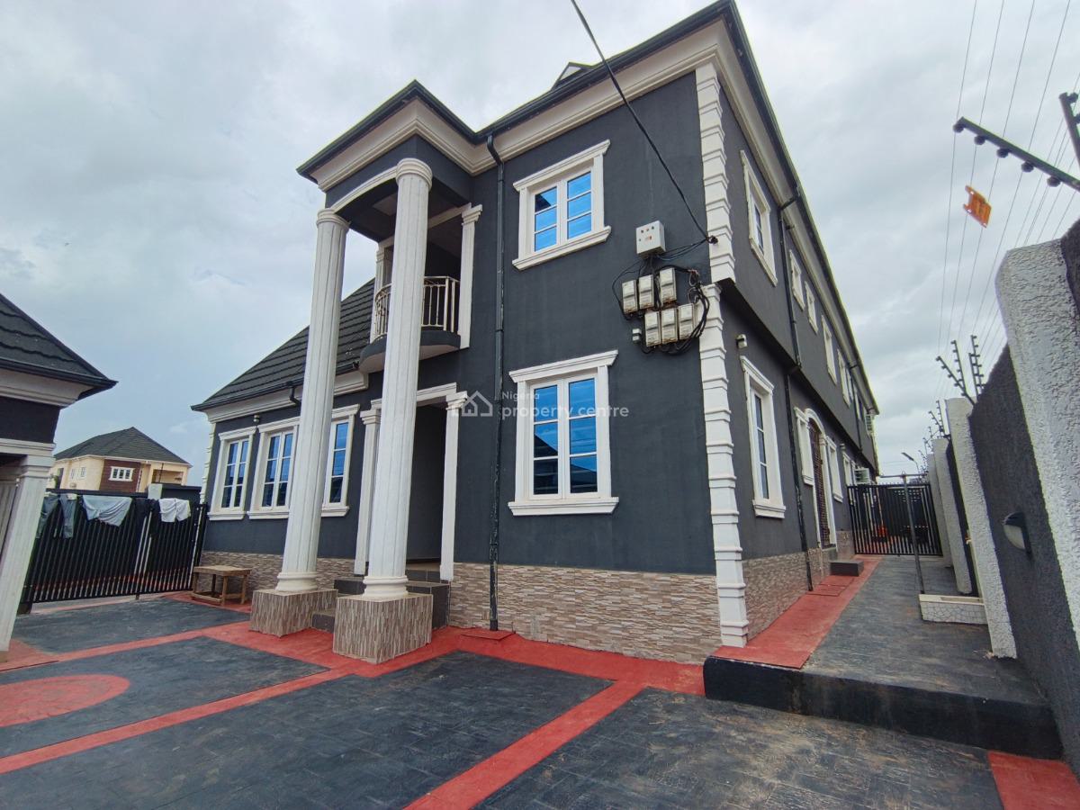 4 Bedroom Duplex, Elepe Ijede Road, Ikorodu, Lagos, Detached Duplex for Rent