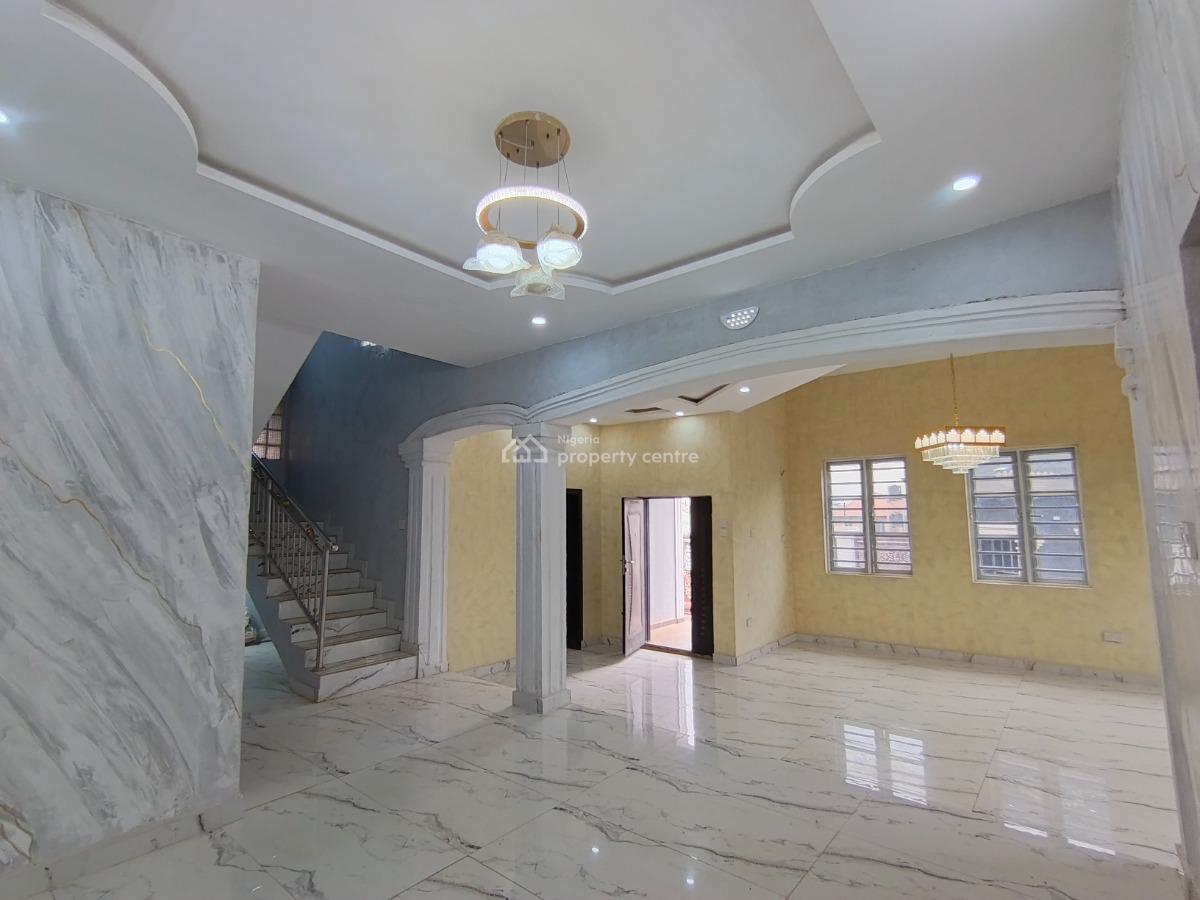 4 Bedroom Duplex, Elepe Ijede Road, Ikorodu, Lagos, Detached Duplex for Rent