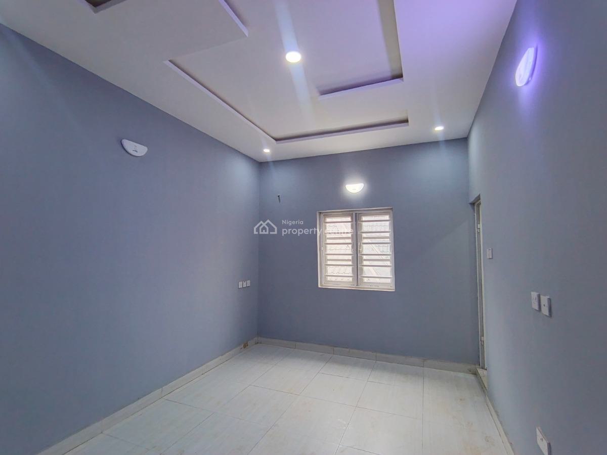 4 Bedroom Duplex, Elepe Ijede Road, Ikorodu, Lagos, Detached Duplex for Rent