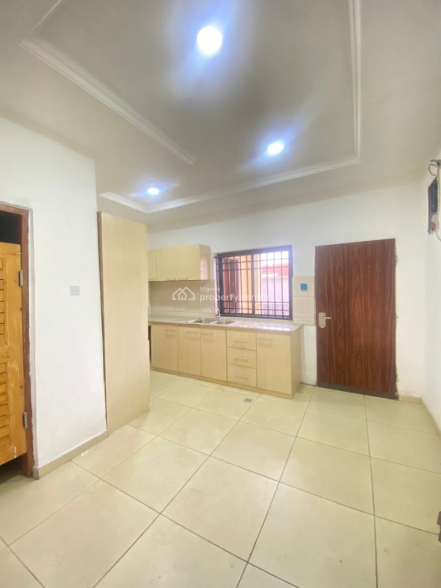 Nice 3 Bedroom Apartment with Bq, Sangotedo, Ajah, Lagos, Flat / Apartment for Rent