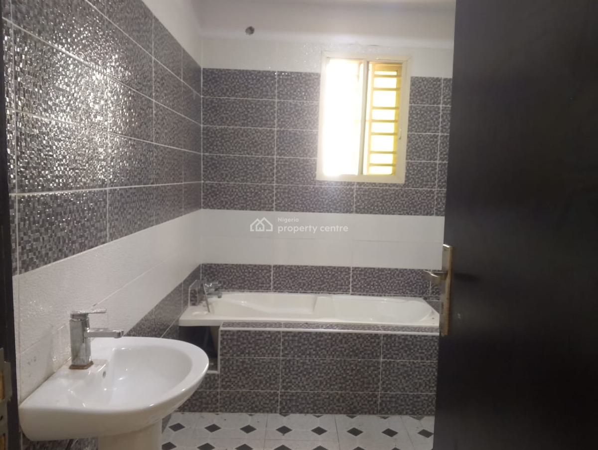 4 Bedroom, Lekki Phase 1, Lekki, Lagos, Terraced Duplex for Rent