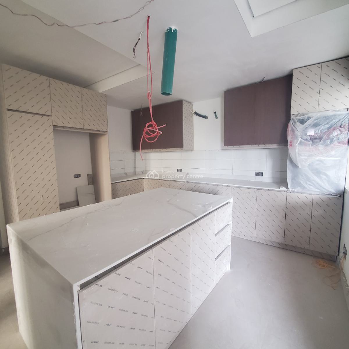 Stunning 3 Bedroom Apartment  with a Bq, Ikoyi, Lagos, Flat / Apartment for Sale
