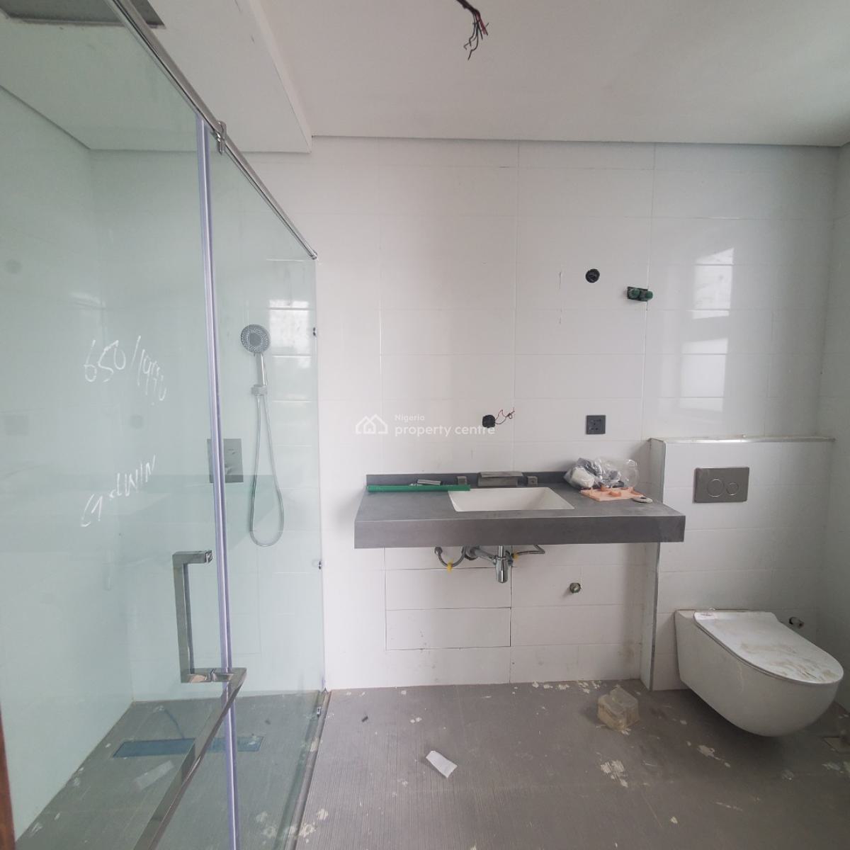 Stunning 3 Bedroom Apartment  with a Bq, Ikoyi, Lagos, Flat / Apartment for Sale
