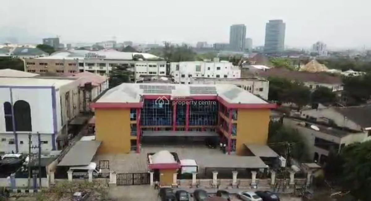 Exquisite 37 Rooms All Ensuites Plaza, Zone 1, Wuse, Abuja, Plaza / Complex / Mall for Sale