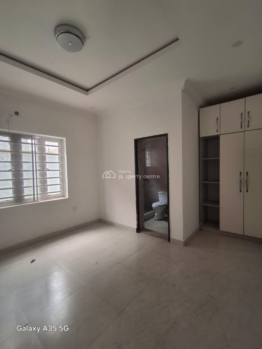 Lovely 3 Bedroom Flat, Good News Estate, Sangotedo, Ajah, Lagos, Flat / Apartment for Rent