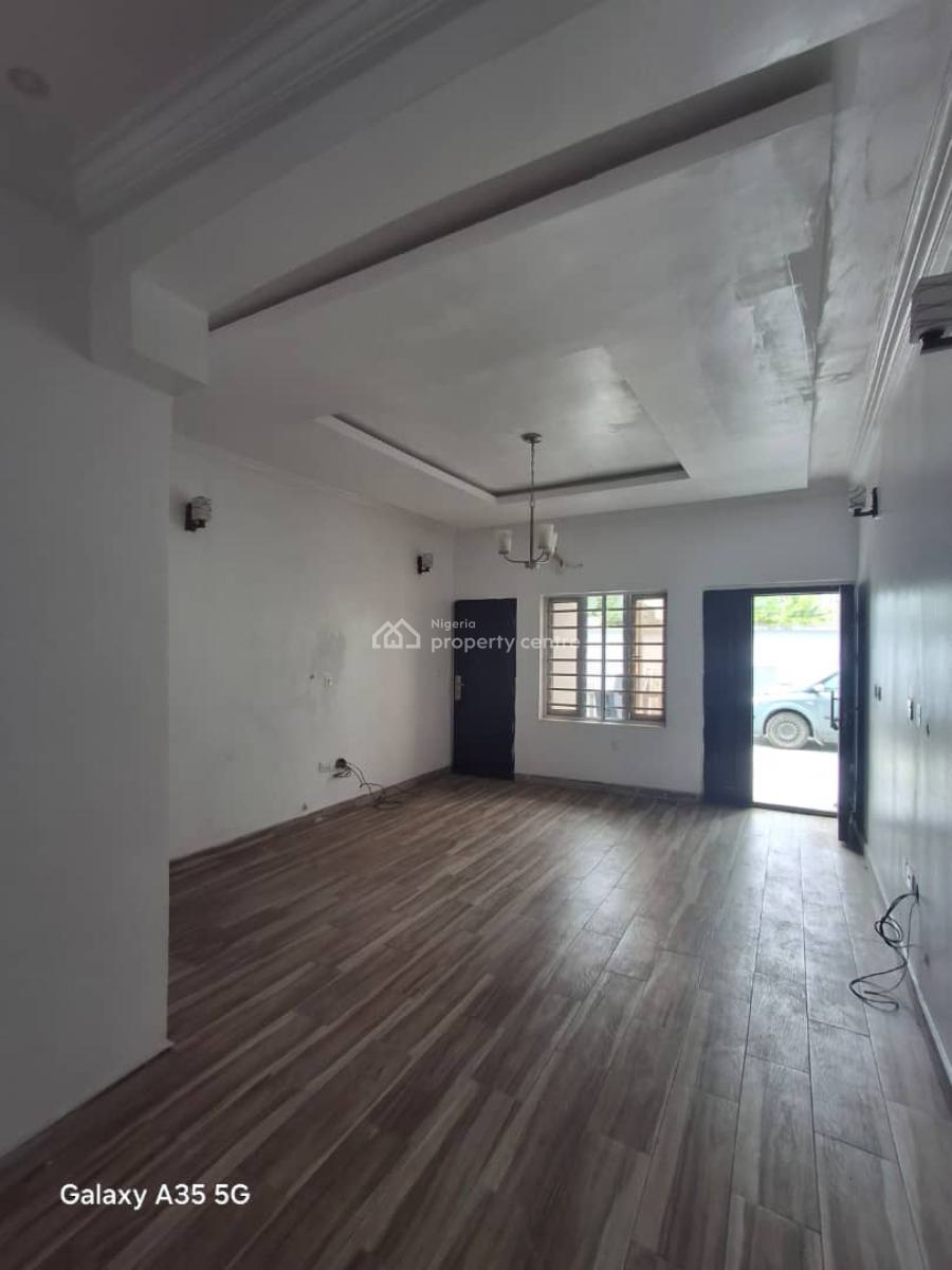 Lovely 3 Bedroom Flat, Good News Estate, Sangotedo, Ajah, Lagos, Flat / Apartment for Rent