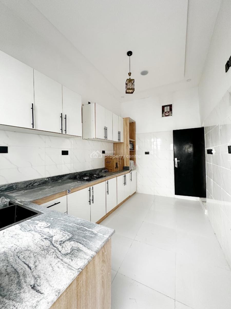 Stunning 3 Bedrooms Terraced Duplex with Bq, Abraham Adesanya, Ajah, Lagos, Terraced Duplex for Sale