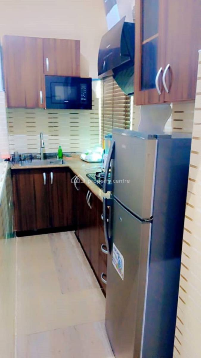 Nicely Furnished 1 Bedroom Apartment, Ikeja Gra, Ikeja, Lagos, Flat / Apartment Short Let