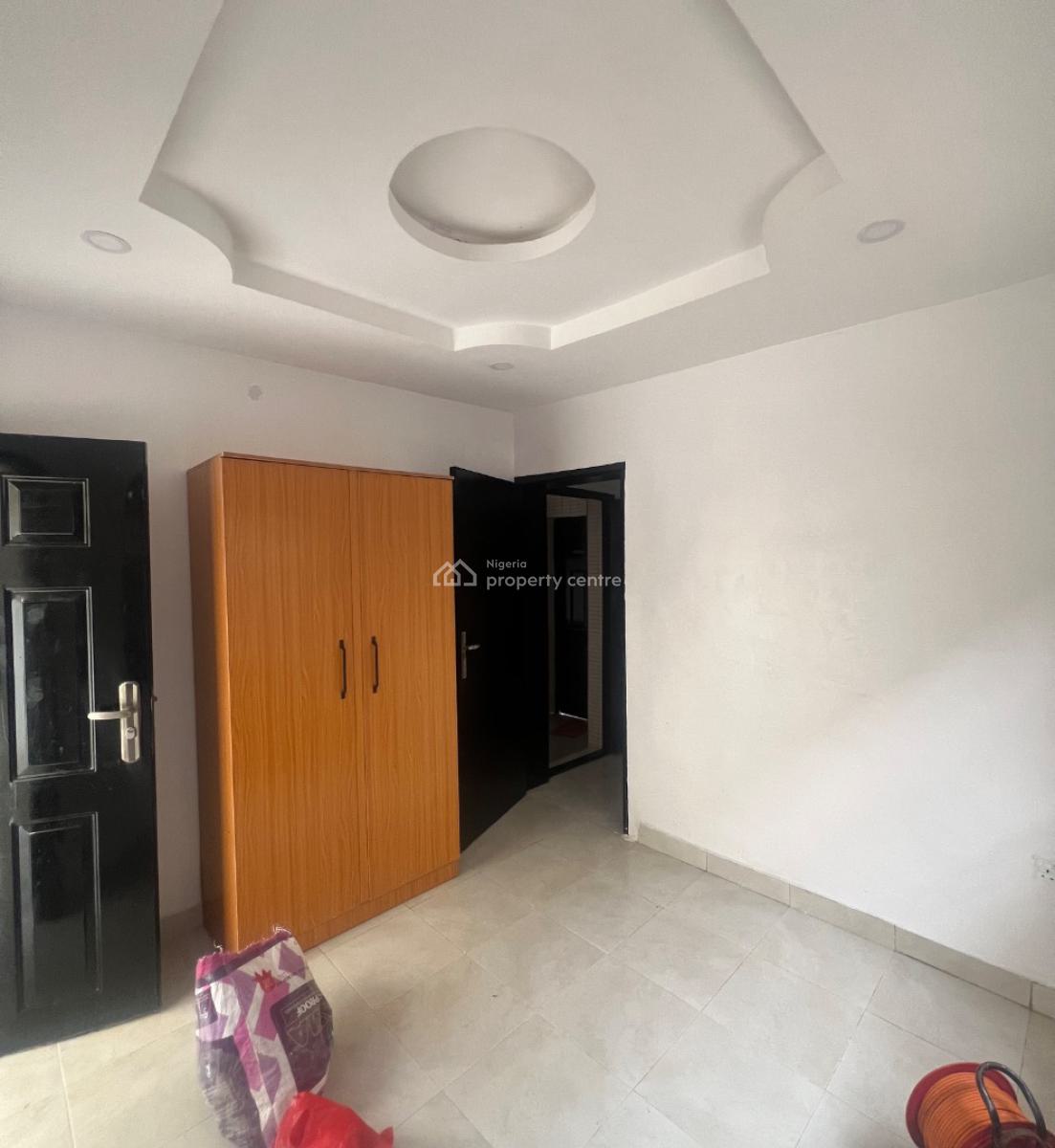 Self Con Apartment at Lekki Phase 1, Lekki Phase 1, Lekki, Lagos, Self Contain (single Rooms) for Rent