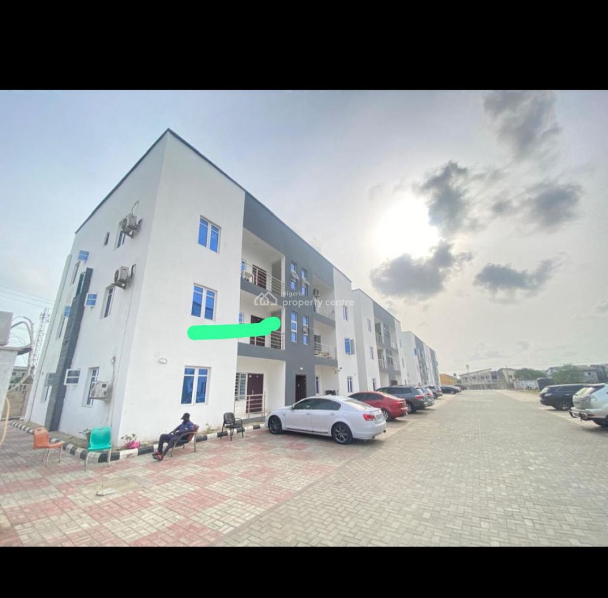 Well Maintained 2 Bedroom Flat, Abraham Adesanya, Sangotedo, Ajah, Lagos, Flat / Apartment for Rent