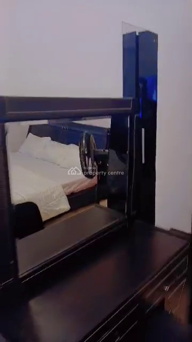 Nicely Furnished Studio Apartment, Omole Phase 2, Ikeja, Lagos, Flat / Apartment Short Let