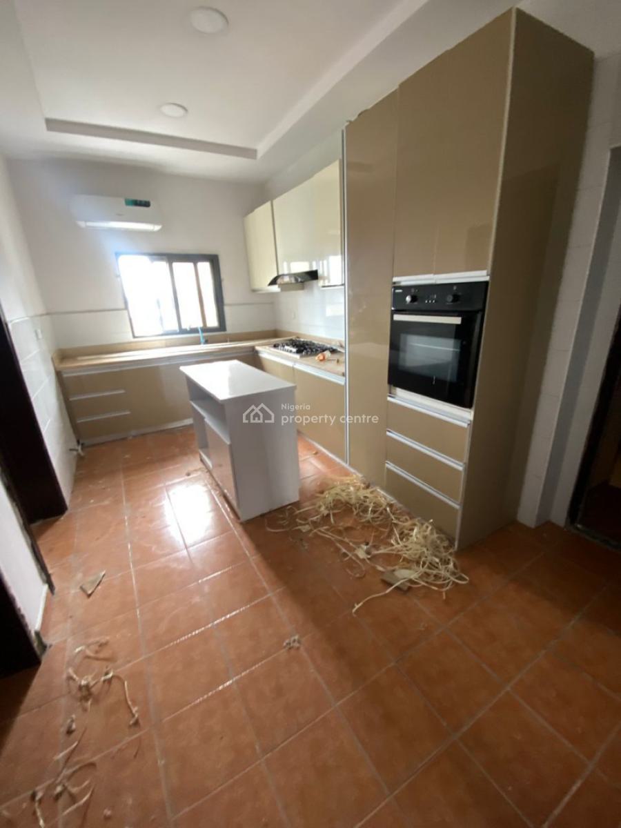 Specious 3 Bedroom Flat, Oniru, Victoria Island (vi), Lagos, Flat / Apartment for Rent