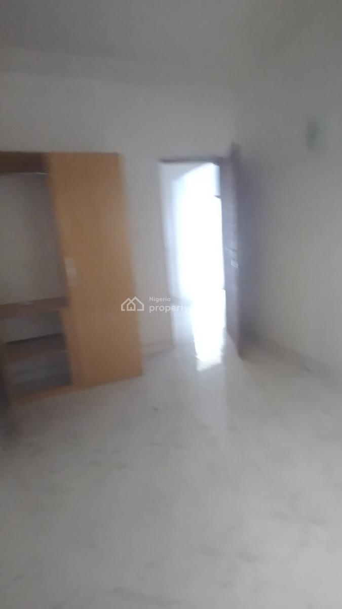 Mini Flat in a Nice Neighborhood, Majek Bus Stop, Sangotedo, Ajah, Lagos, Mini Flat (room and Parlour) for Rent
